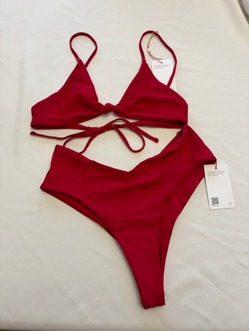 Quince Cherry Red Two Piece Bikini Knot Top & V-cut Bottoms Medium NEW